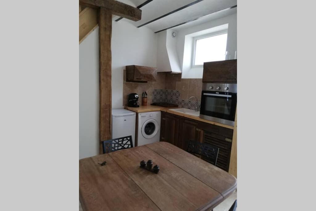 La Maison Du Colombophile Neuville-sur-Ailette Luaran gambar